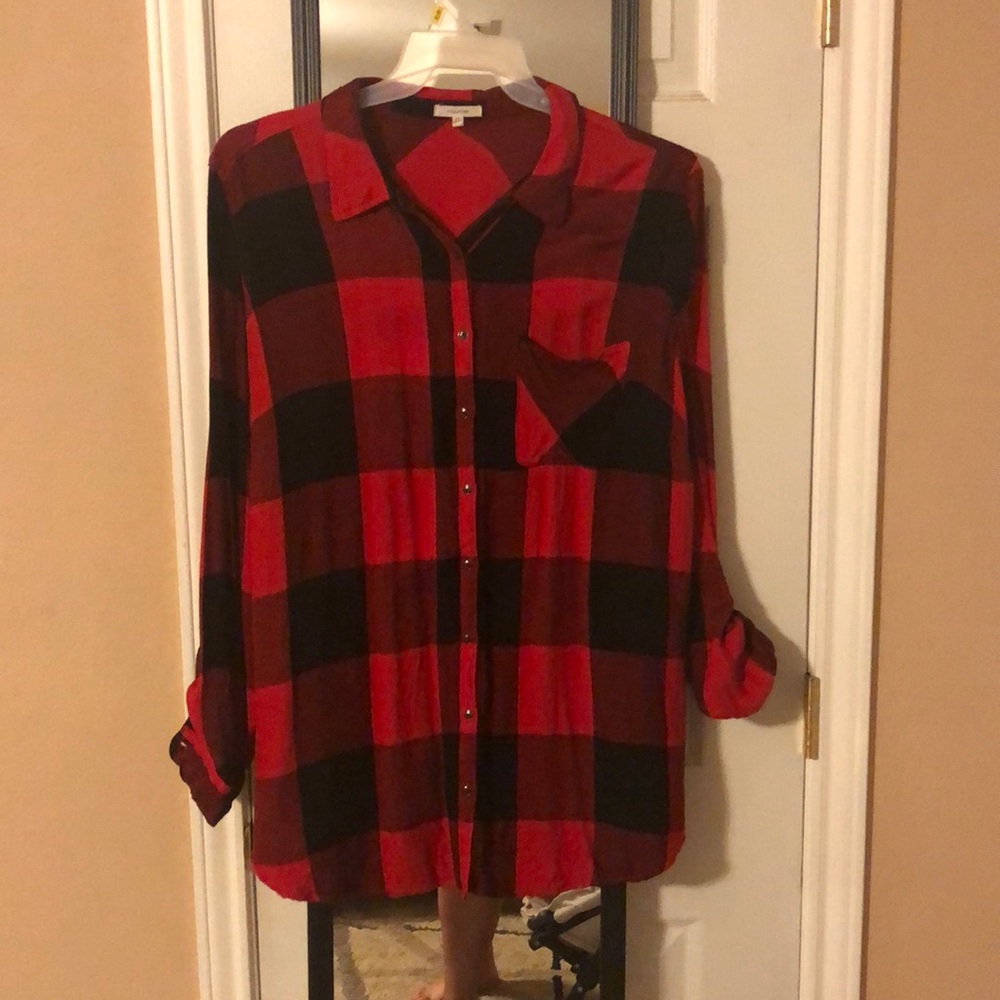 Buffalo print button up blouse!